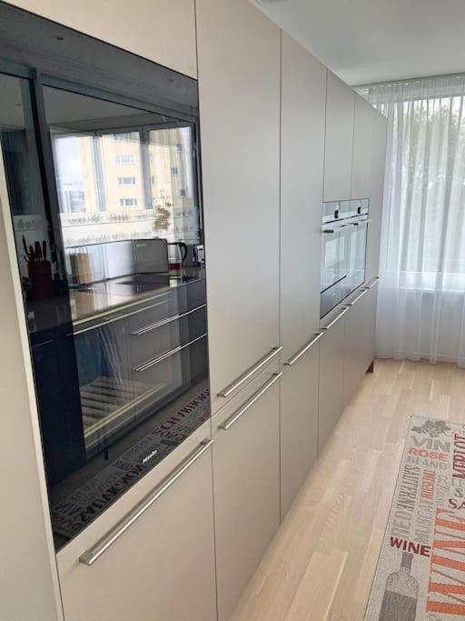 Prestigious Apt In Rhygarden Leilighet Neuhausen Am Rheinfall Eksteriør bilde